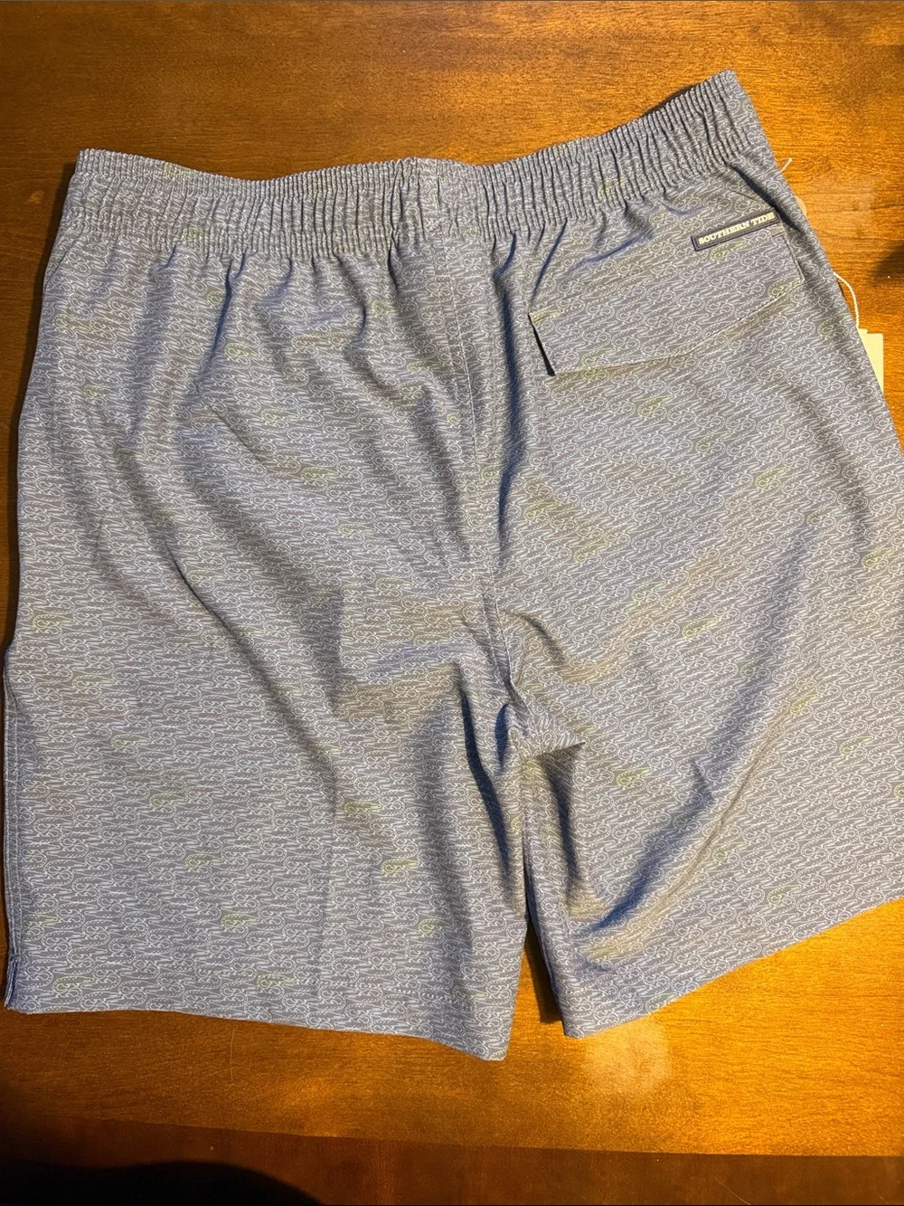 NWT - Southern Tide Light Indigo Alligator Patterned Kids Swim Trunks - XL